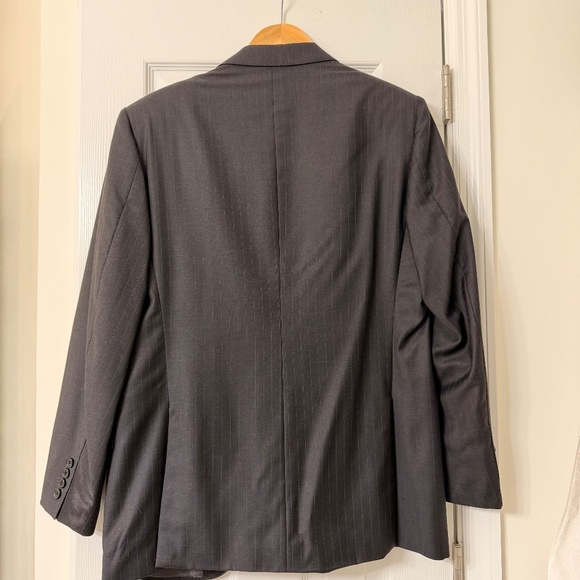 Men’s Valentino suit jacket USA 40 - Picture 3 of 7